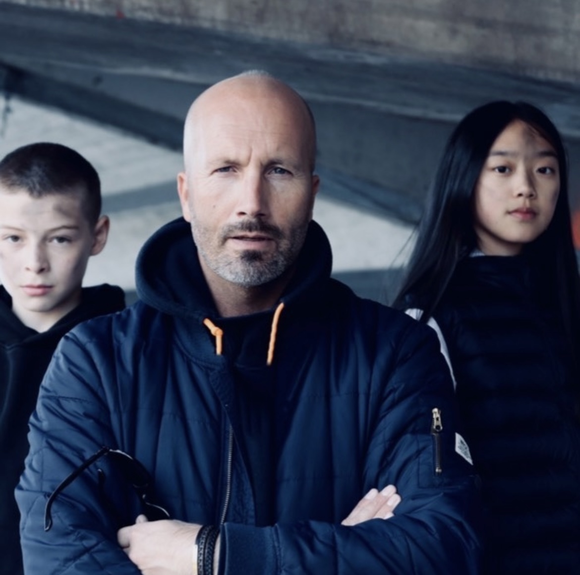 Emil H. Jonsvik with cast
